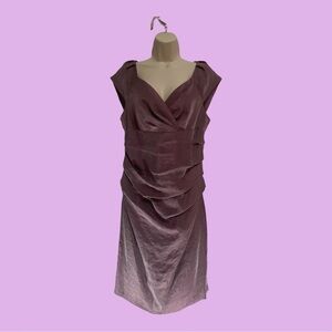 Suzi Chin for Maggy Boutique MIDI Elegant Orchid Shimmery Size 14 Fits like 12